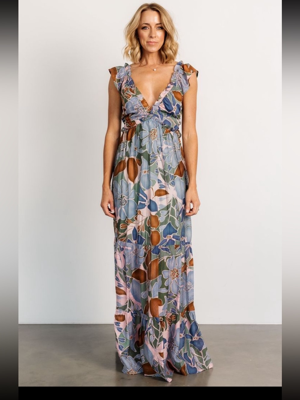 Baltic Born Nylah Back Tie Maxi Dress Blue Multi Floral Size L